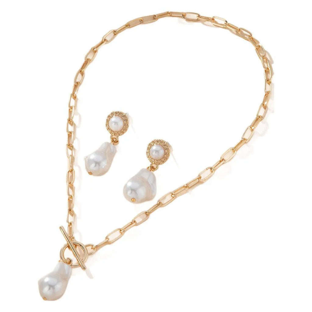 Gold-coloured retro baroque necklace and earring set with pearl decorative elements for women