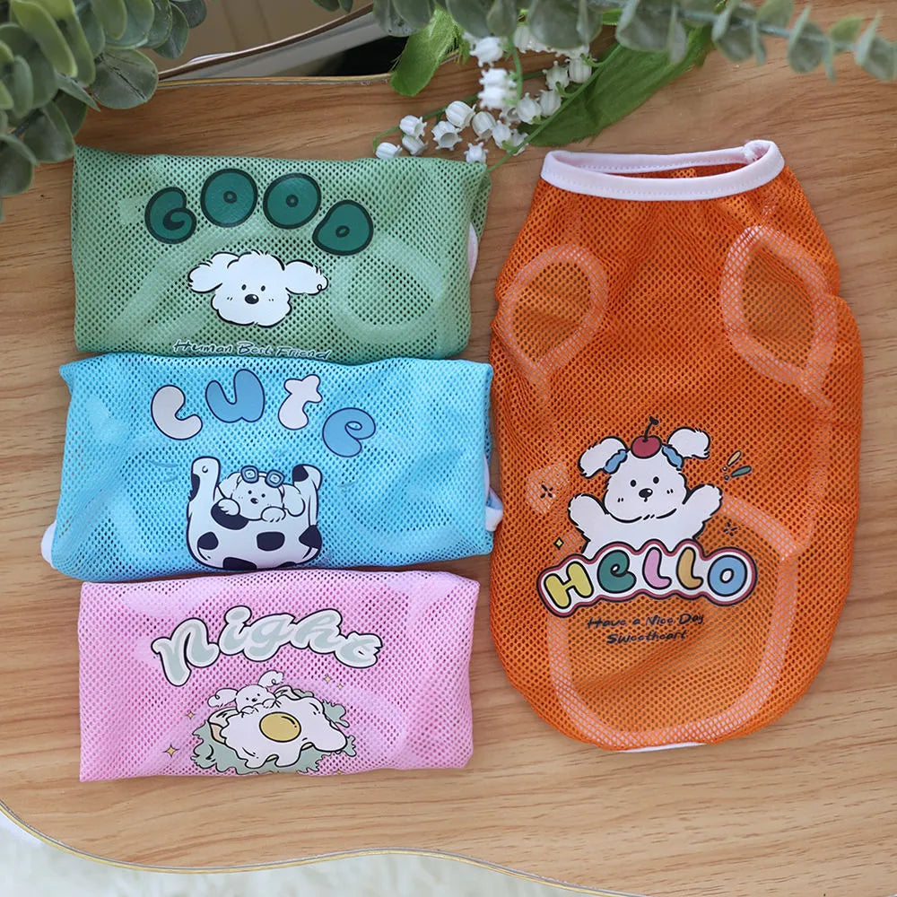 Spring and summer grid cartoon printed polyester pet vest in blue with chest measurement details
