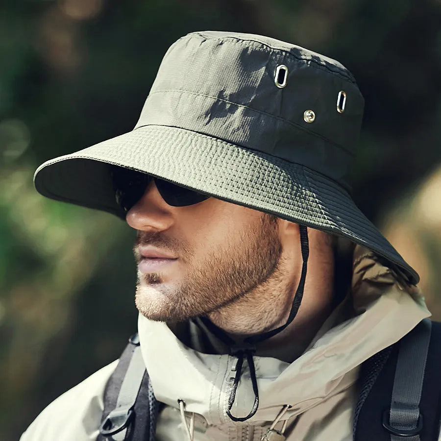 Men's big brim sun hat in khaki colour with dome crown and breathable polyester fabric