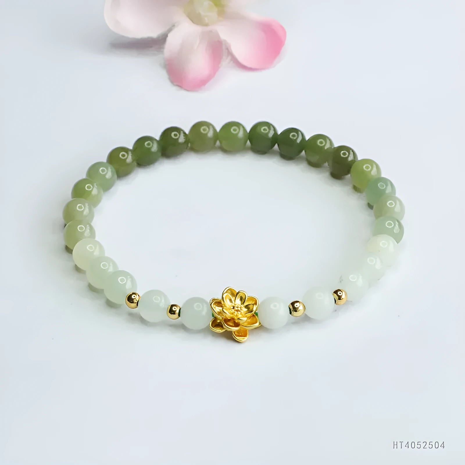 Hand-woven Chinese jade bracelet with 6mm lotus beads in water gradient pattern