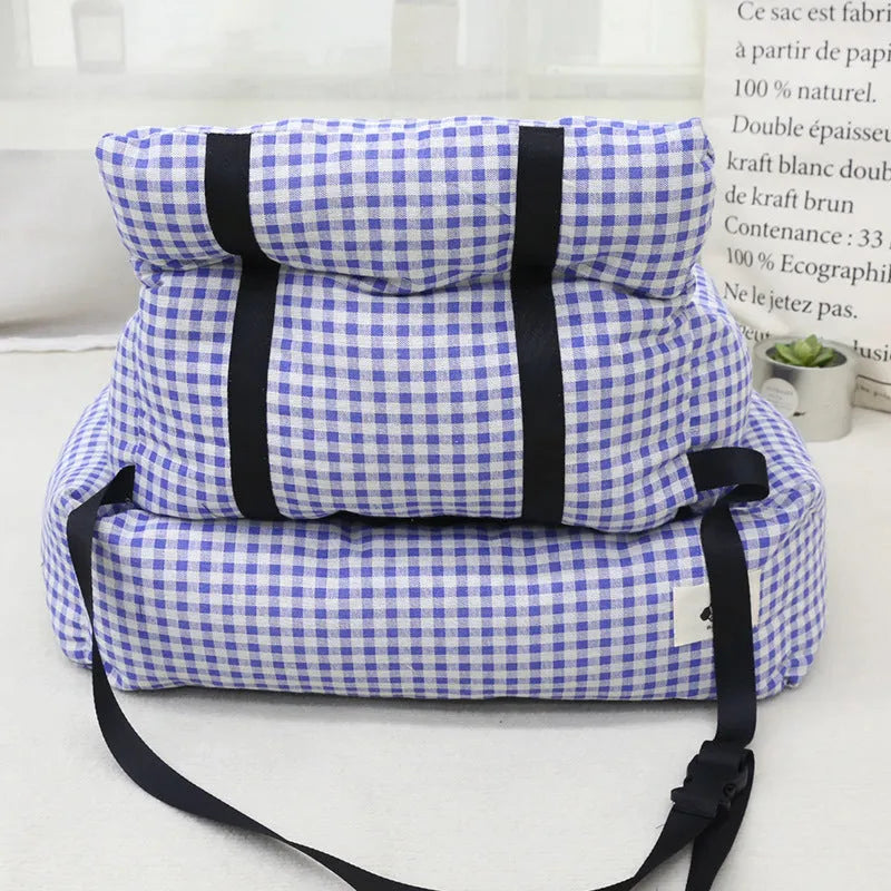 Car-mounted stain-resistant pet outing nest for dogs in grey or blue plaid patterns
