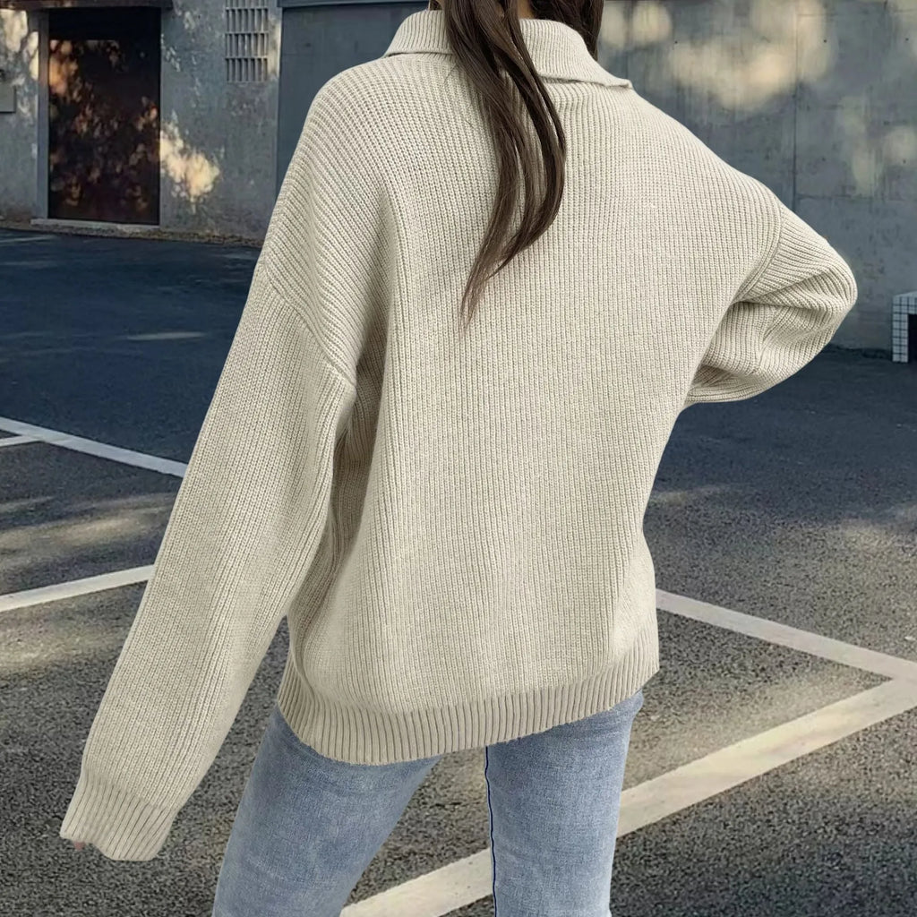 Women's grey alpaca fleece sweater with oblique front zipper and loose lapels
