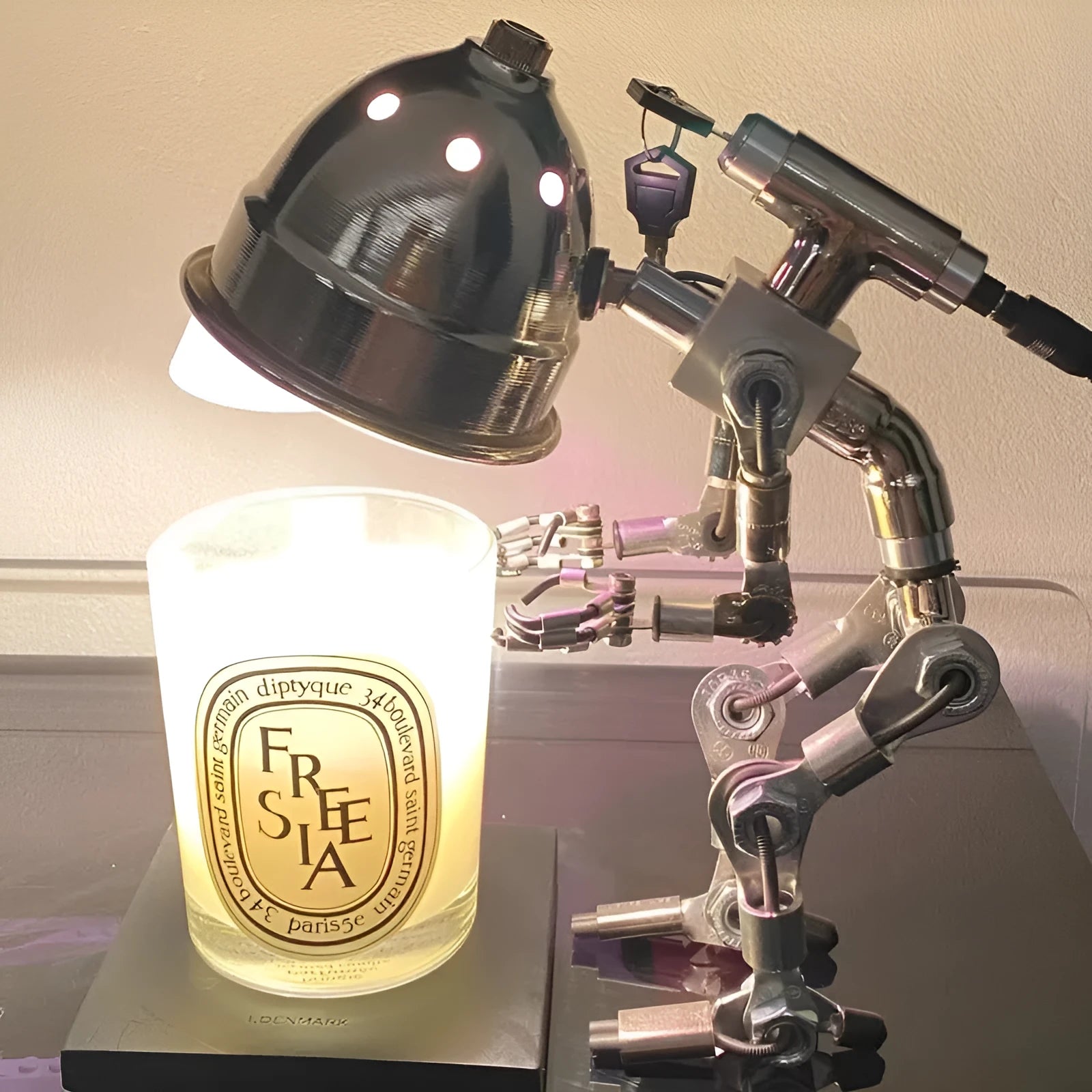 Creative robot atmosphere light with custom graphics in silver copper metallic finish