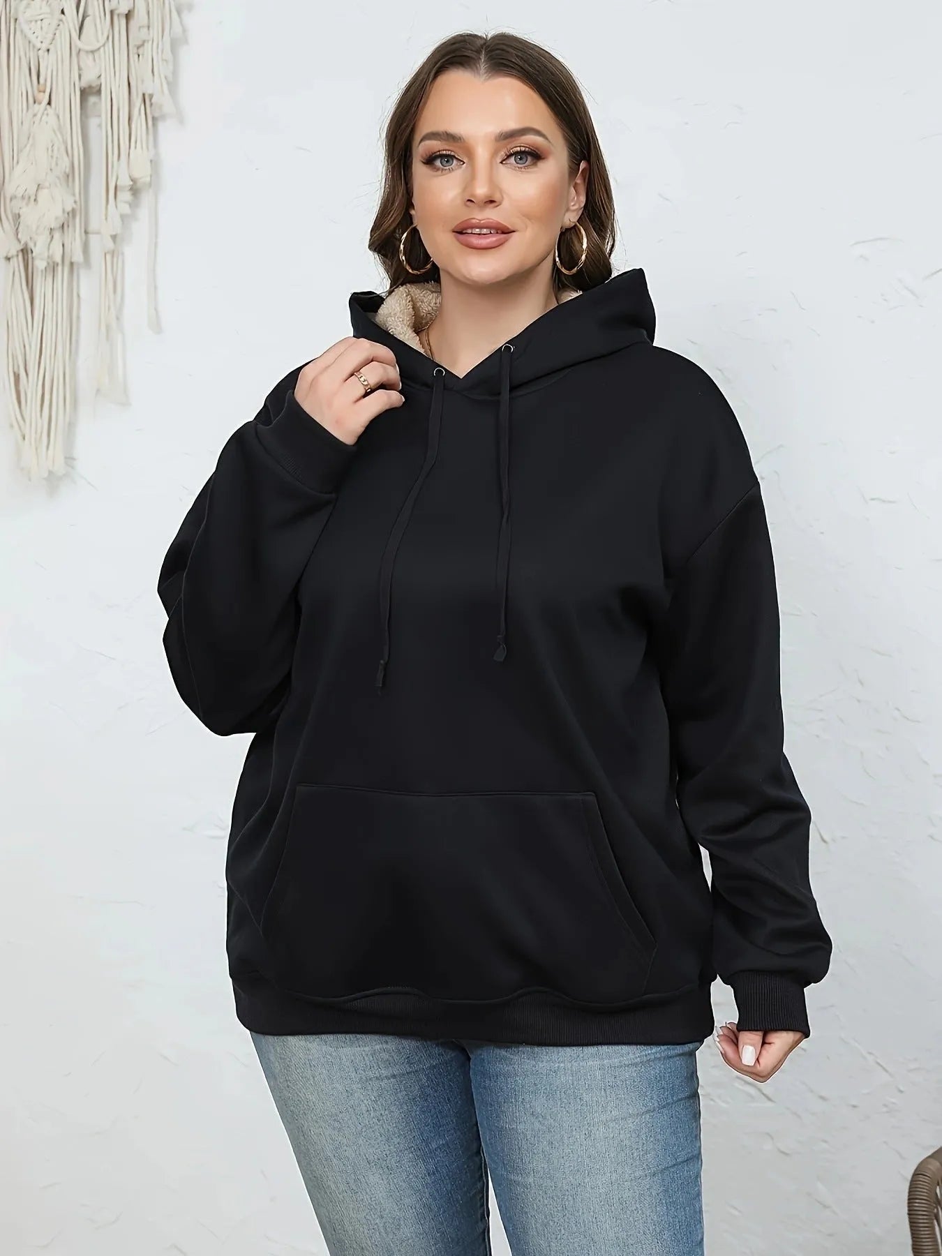 Women's thick polyester hooded sweater with 3D pattern, pockets, and loose fit design in multiple colours