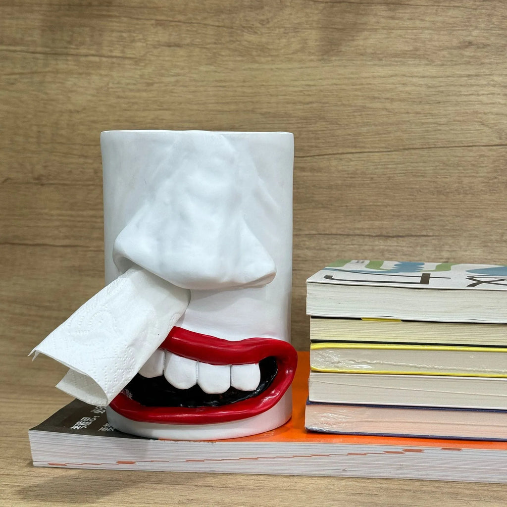 Colourful American-style resin tissue box ornament for desk decoration.