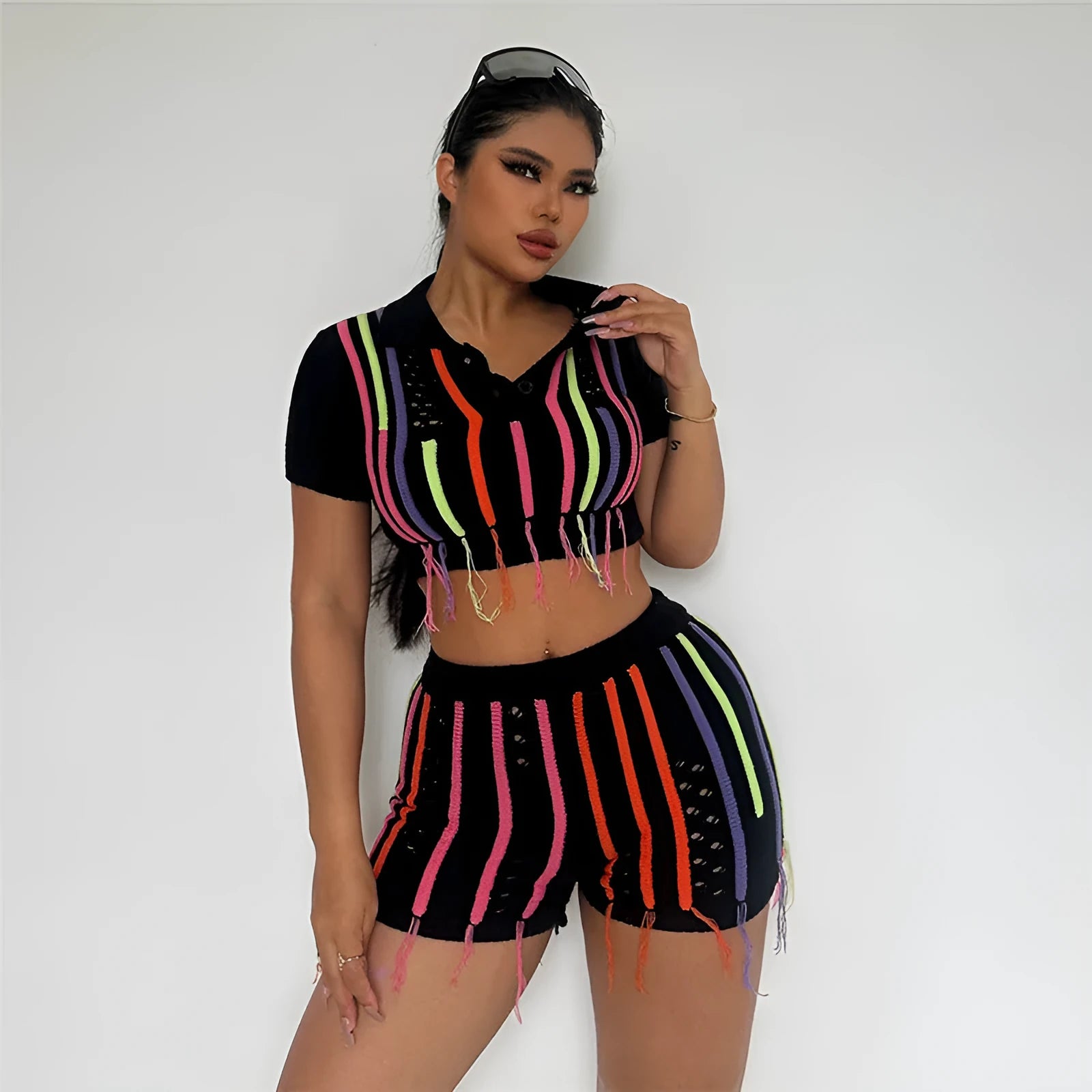 High waist sheath slim fit suit set for women in black sleeveless top and shorts with quarter sleeves