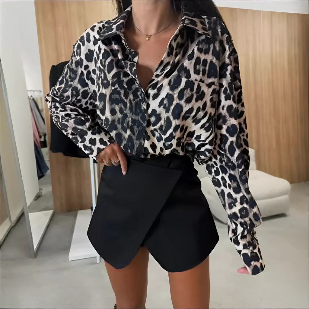 Vintage leopard print lapel single breasted loose pullover shirt with long sleeves and button front in polyester
