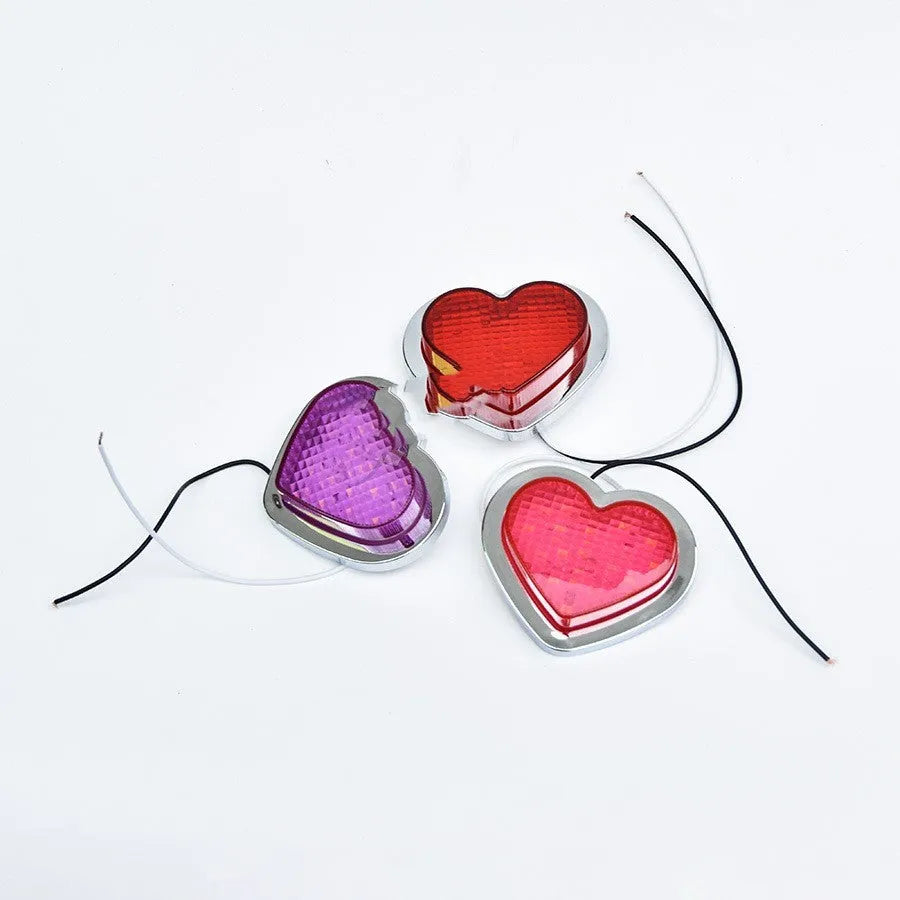 Japanese-style heart-shaped red LED car sidelight for fender mounting