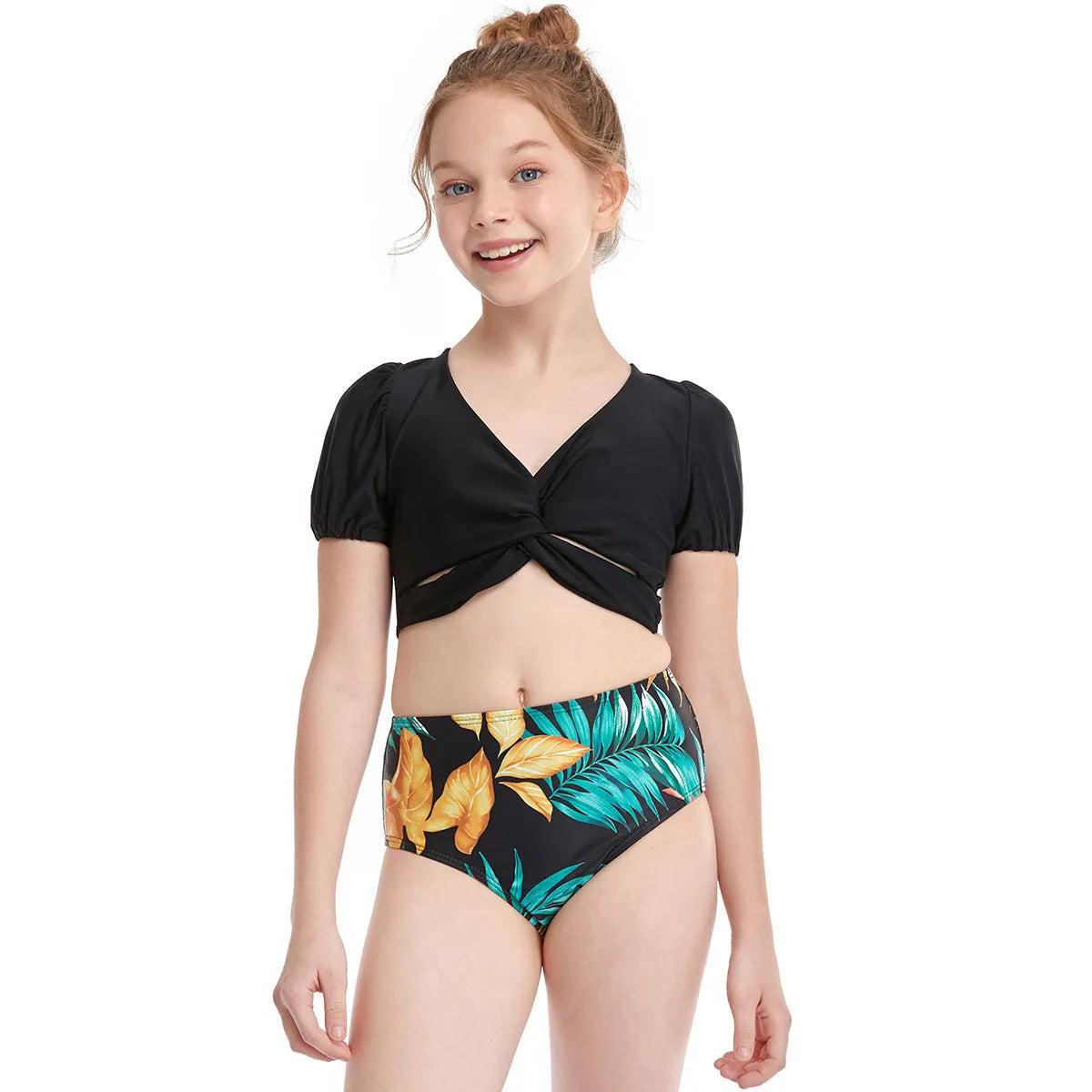 Nylon parent-child swimwear set in leopard print with matching adult and child sizes