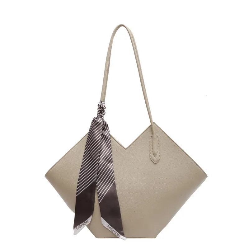 Women's large PU leather shoulder bag in eight colours with sandwich pocket organisation