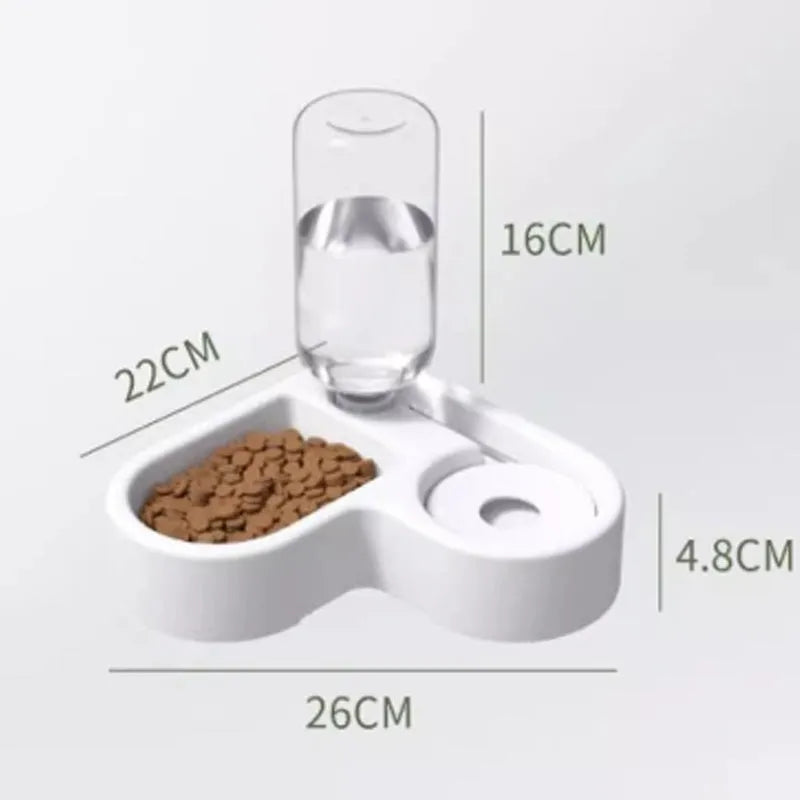 White pet water fountain for cats and dogs with 4-litre capacity and quiet pump.