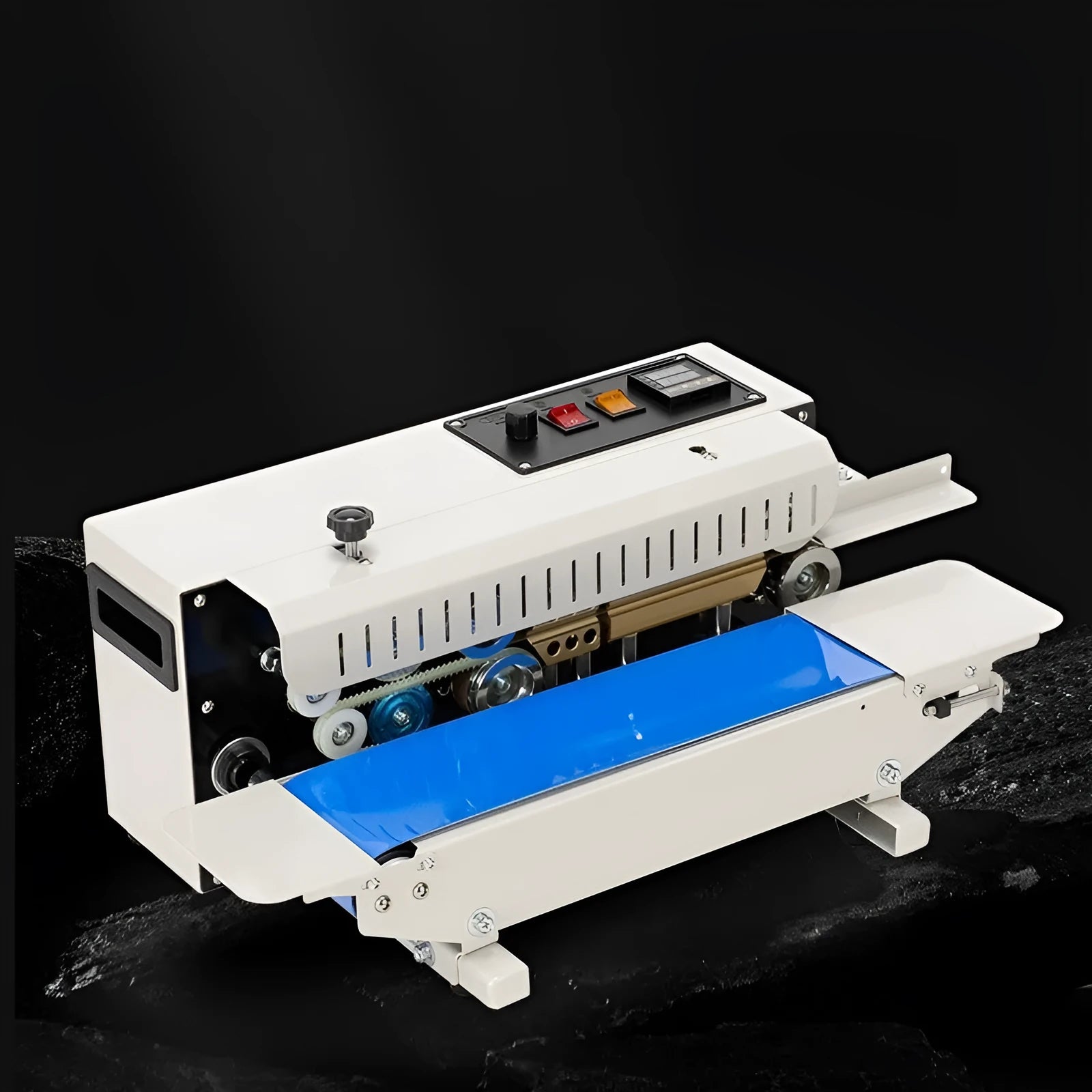 Mini handheld sealing machine with date stamp function for packaging applications