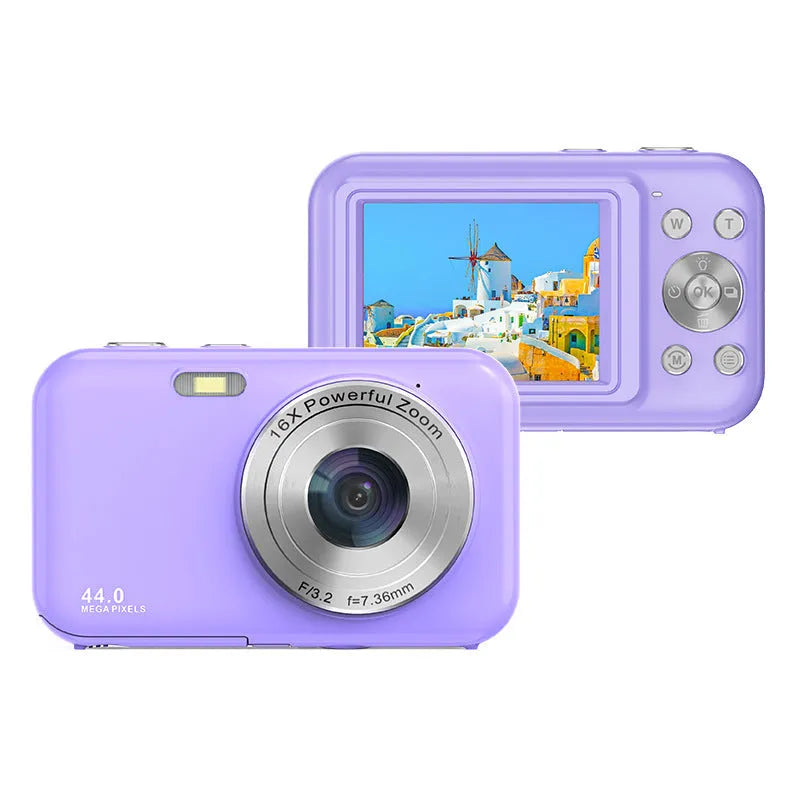 Children's digital camera with 2.4 inch screen in multiple colour options