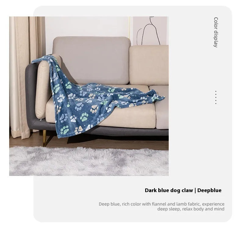 Double-sided thickened polyester dog blanket with cartoon anime pattern in blue dog colour