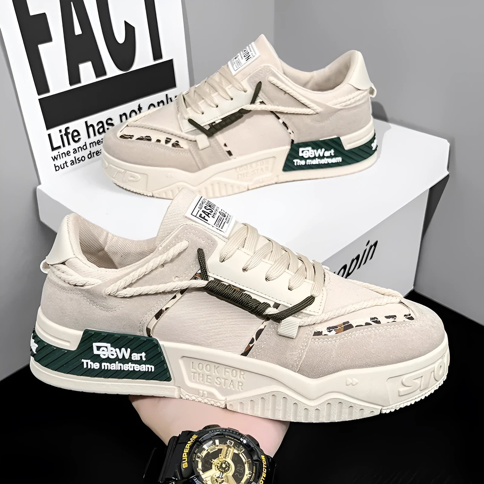 Men's thick-soled canvas sneakers in beige green with rubber sole and visible sewing thread