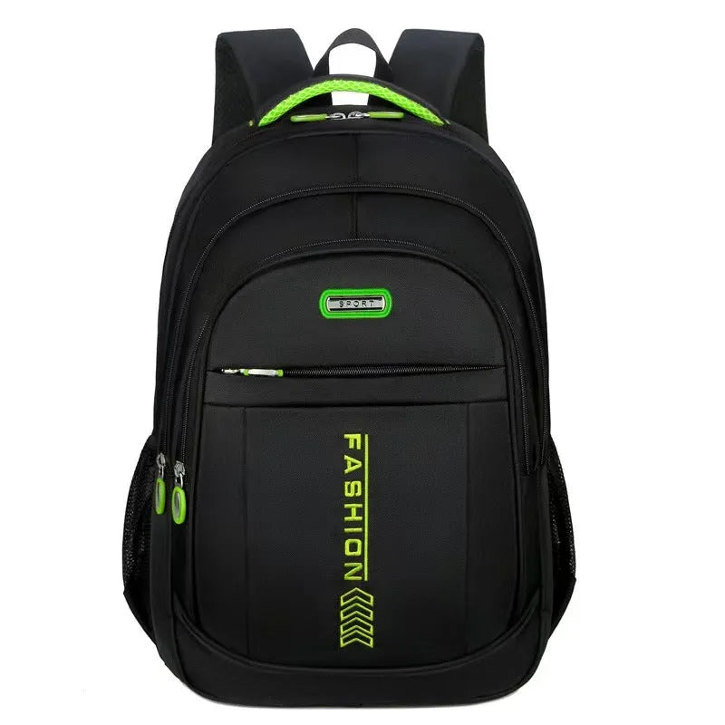 20-35 litre black Oxford cloth backpack with air pillow straps for business travel