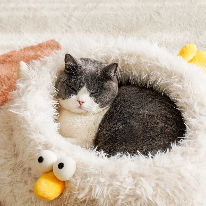 White super soft crystal velvet pet bed measuring 49x49x21cm for cats and small pets