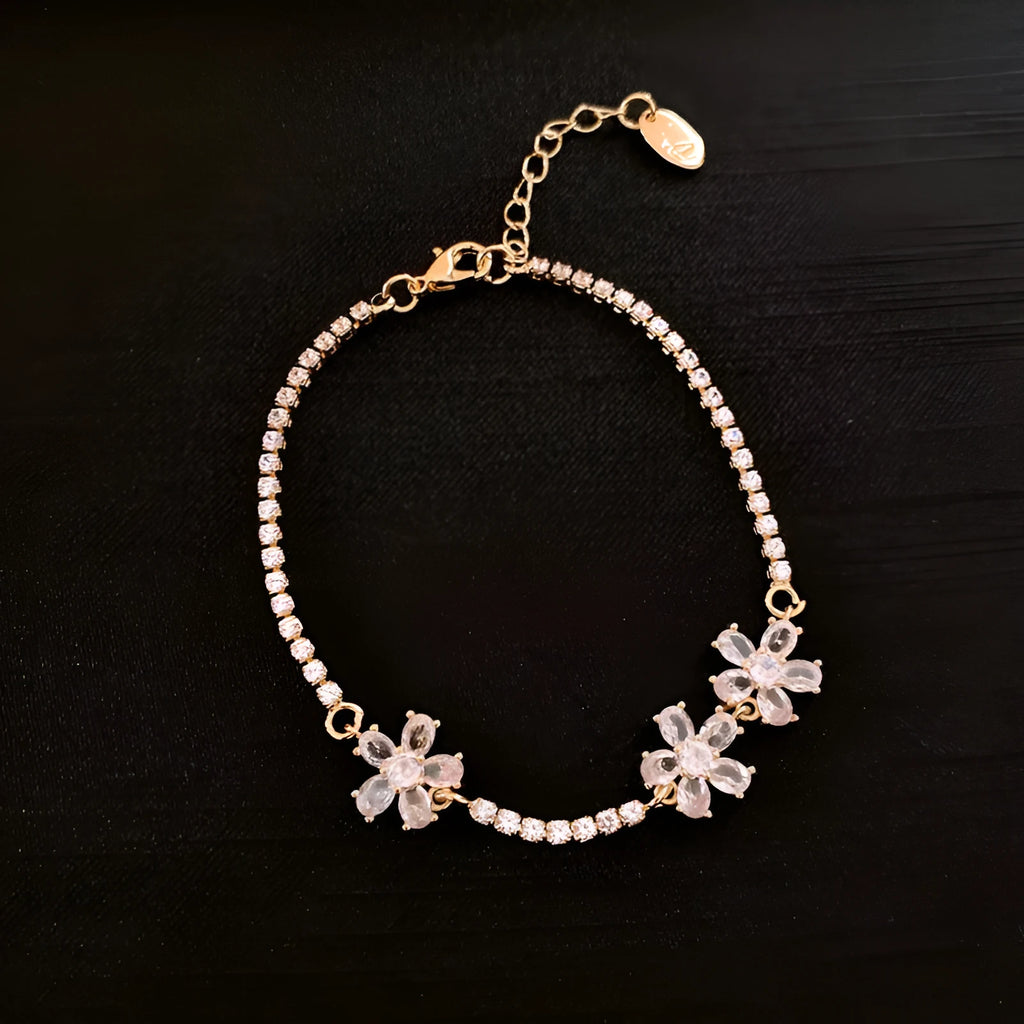 Gold geometric women's bracelet with quadrilateral design and inlaid zircon stones