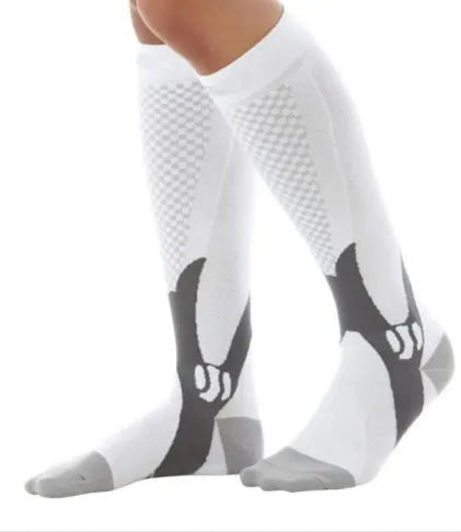 Graduated compression socks in black, shown with size guide for S/M, L/XL, and XXL.