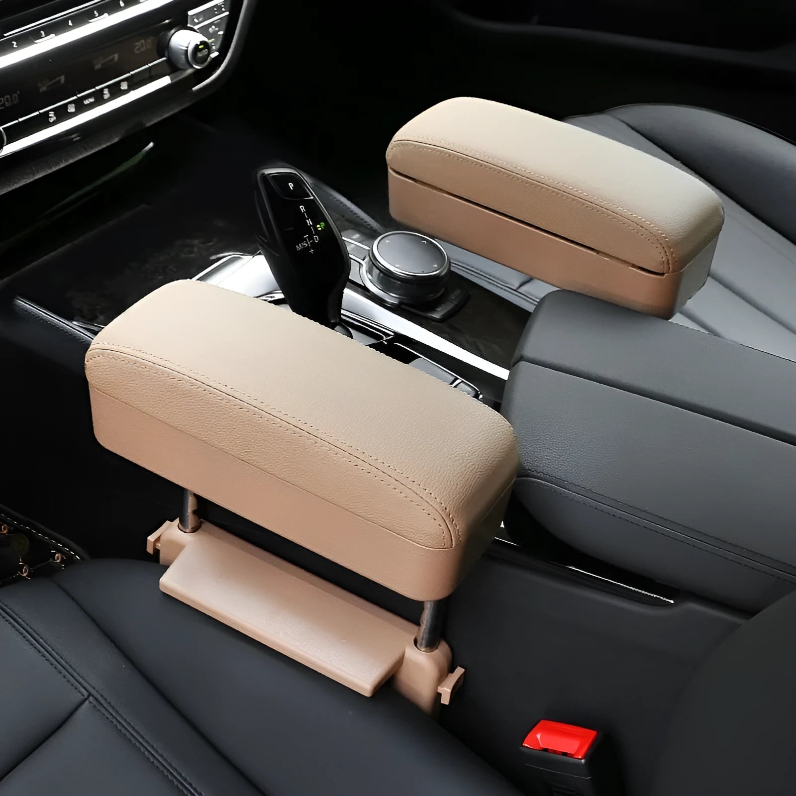 Universal central lifting seat clamping storage box in beige leather for vehicle middle seat, 28.5 x 23.5 x 20.5 cm