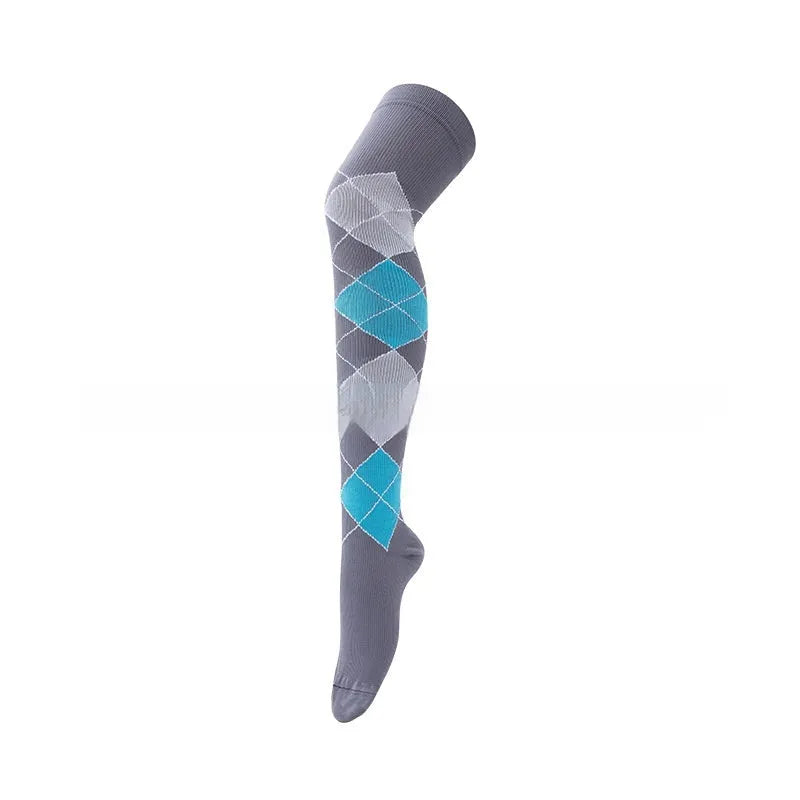 Outdoor sports running cycling long compression socks knee high quick dry polyester in multiple colours