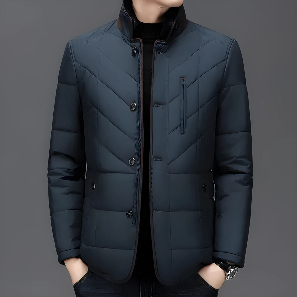Men's winter short coat in dark blue colour with side seam pockets