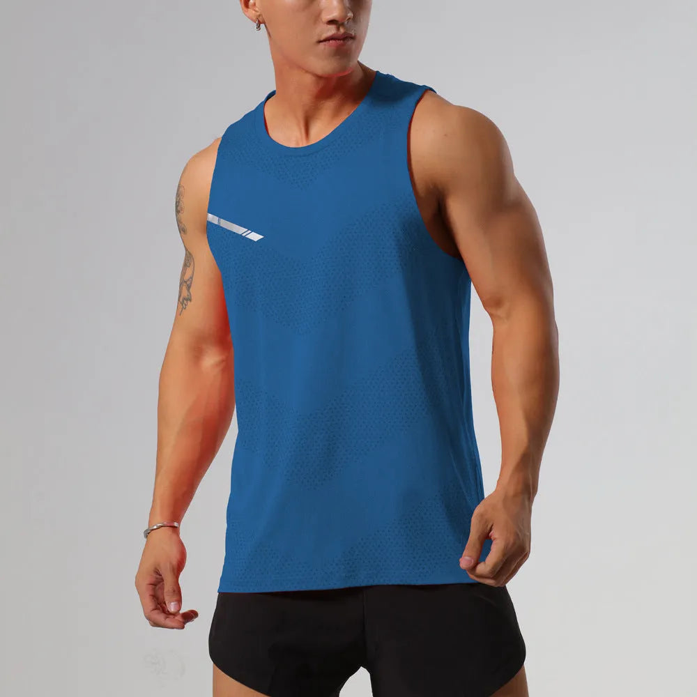Man wearing a solid colour quick-dry athletic tank top for summer sports.