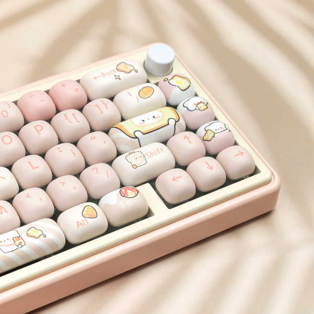 MOG steamed bread keycap set with bread bear designs on PBT material
