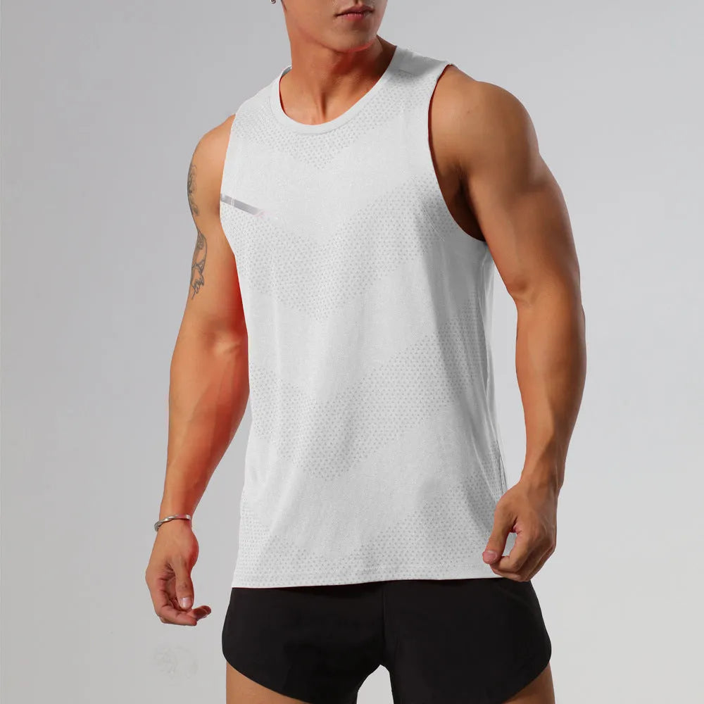 Man wearing a solid colour quick-dry athletic tank top for summer sports.