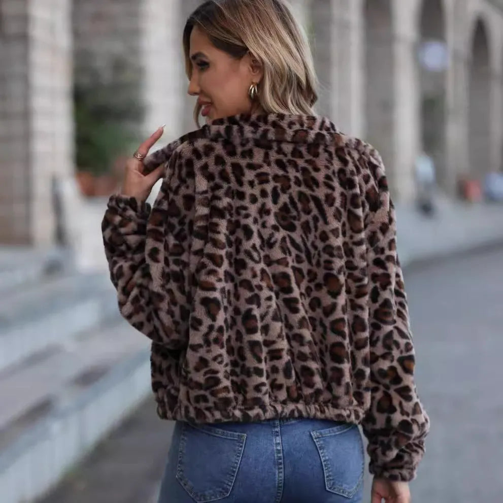Women's loose fit leopard print plush coat with front zip and raglan sleeves