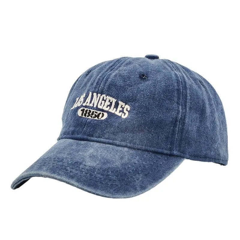 Retro peaked cap with distressed finish and embroidered letters, adjustable 54-59 cm