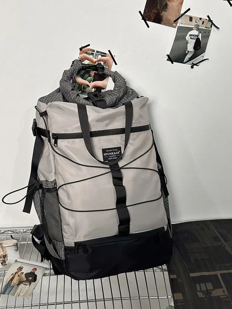 Nylon backpack in solid colour, large capacity, 30x18x48 cm, unisex design for travel and daily use