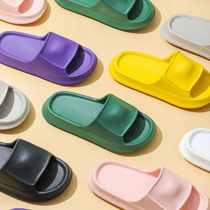 White EVA flip-flop slippers with thick 3.5 cm non-slip sole for bathroom use