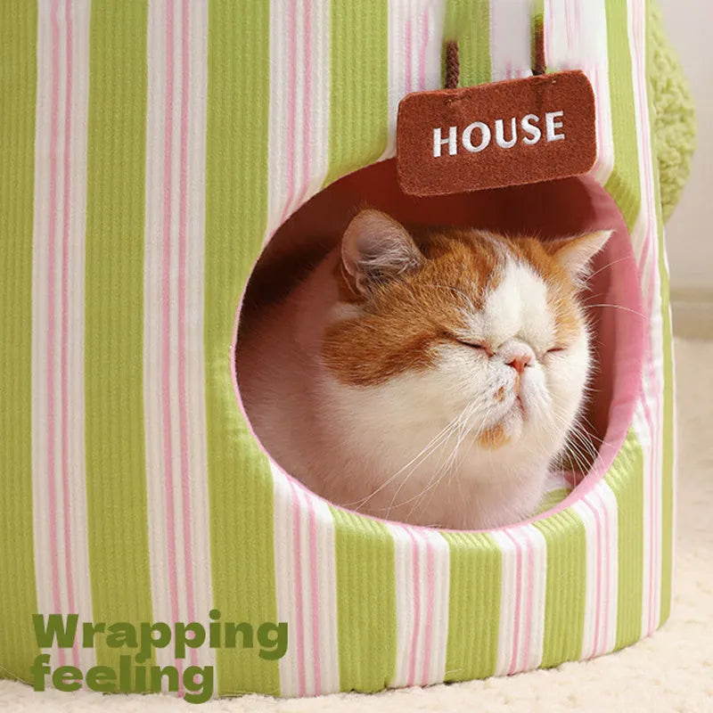 Enclosed three-dimensional pet house with tree hole design for small dogs and cats