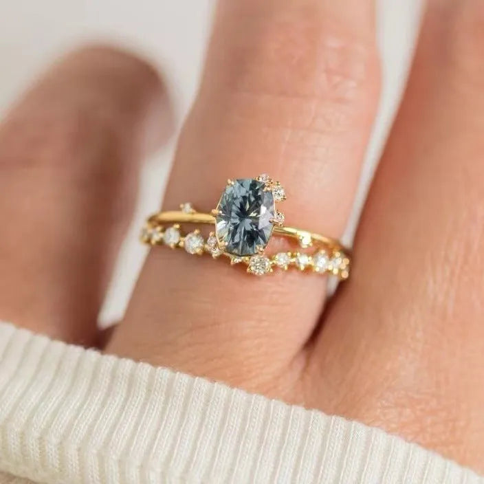 Gold plated women's flower ring with green zircon stones in sizes 6 to 10
