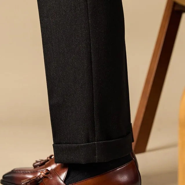 Men's polished leather tassel loafers in black and coffee colours with rubber sole