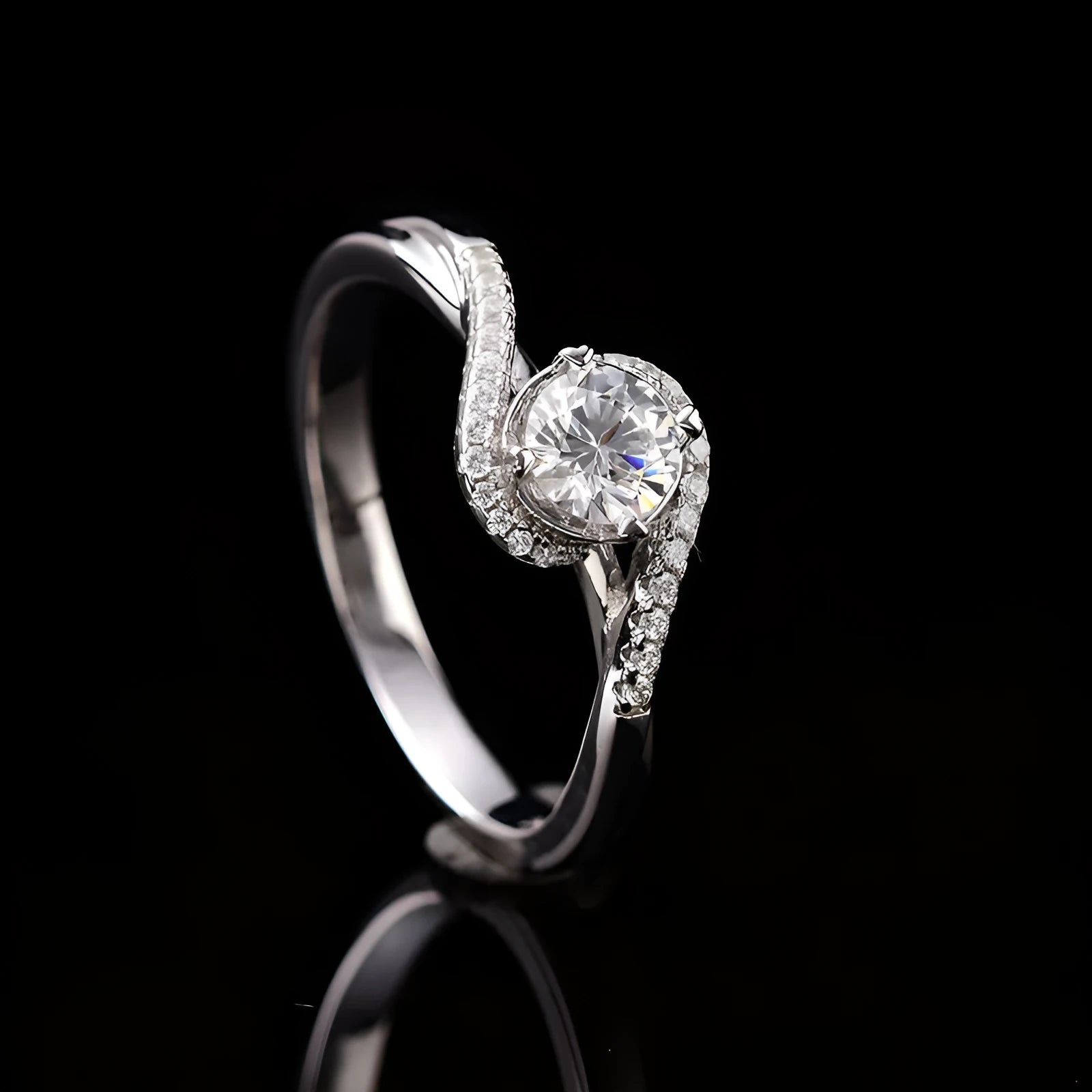 Geometric open-mouth women's ring with adjustable opening, 8mm synthetic moissanite angel eyes design, silver finish