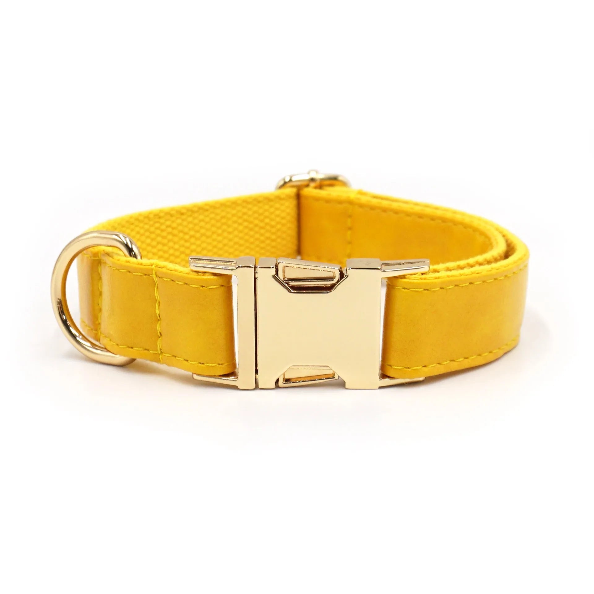 Leather Velvet-style dog collar shown in multiple colour options including caramel, dark blue, and dark brown.