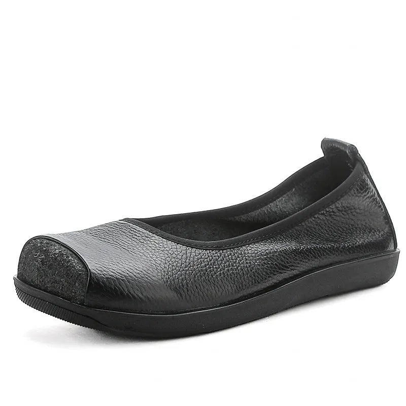 Women's first layer cow leather flat heel pumps in solid colour with rubber sole