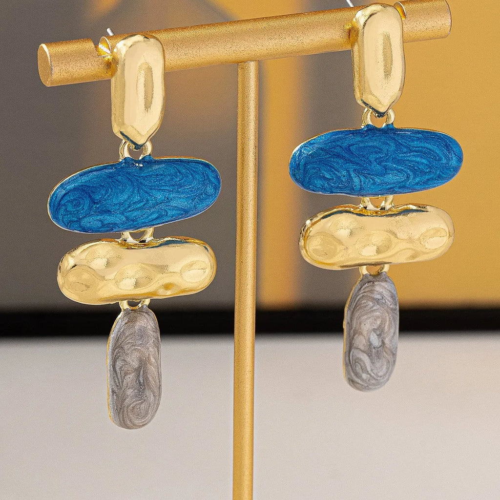 Geometric multicolour stud earrings with electroplated finish on zinc alloy