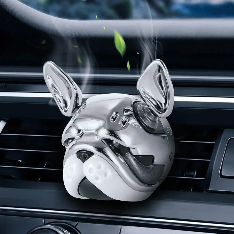 Car vent aromatherapy ornament with Gulong Ocean fragrance in red colour, clipped to a car vent, with balm refills.