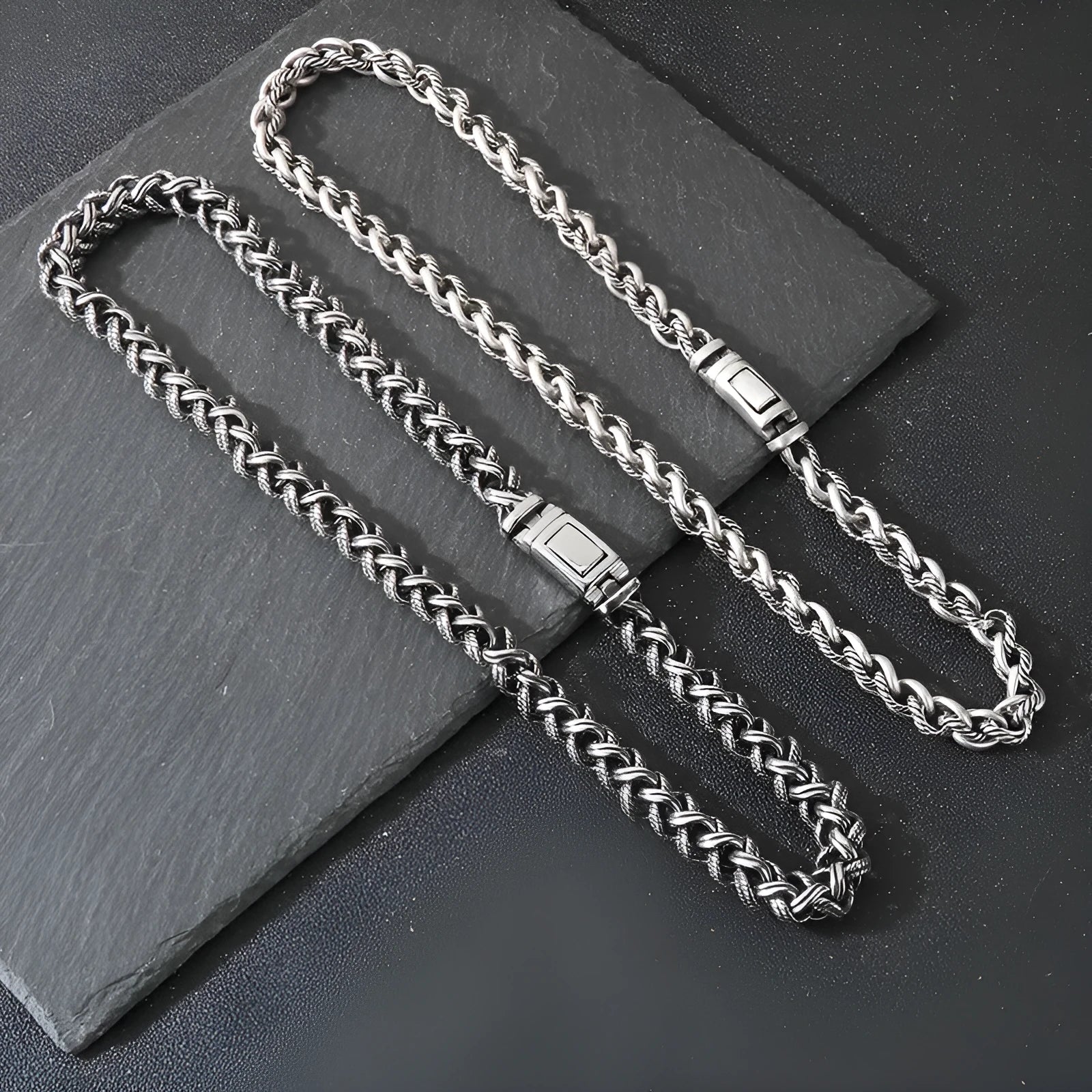 Men's titanium steel keel chain necklace with geometric shapes and antique silver finish