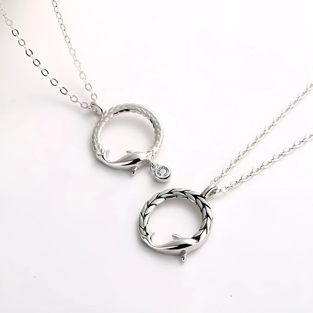 S925 sterling silver fish pendant necklace with diamond-encrusted finish and silver chain