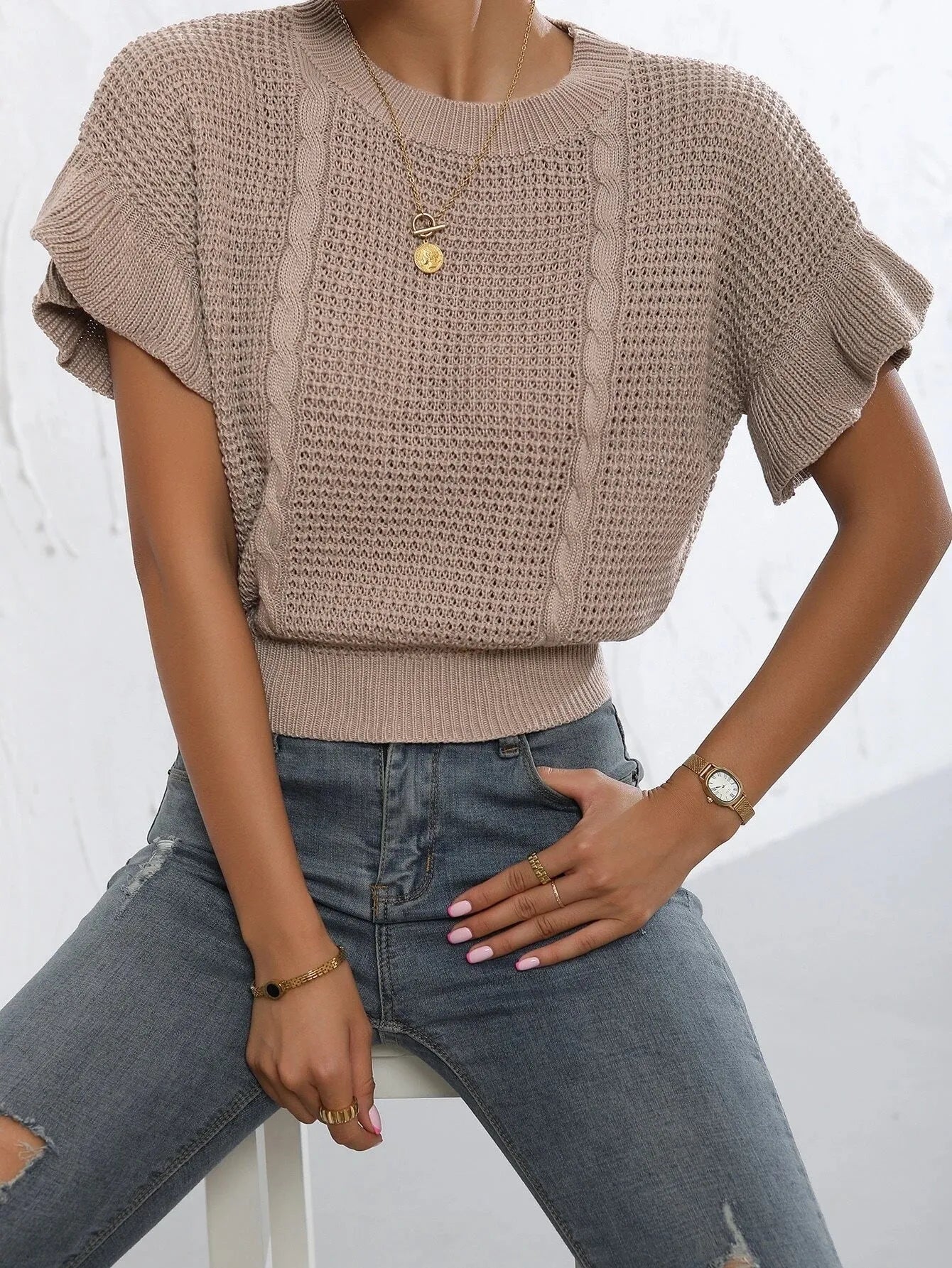 Loose fit knitted pullover sweater with ruffled short sleeves in Japanese Korean casual style