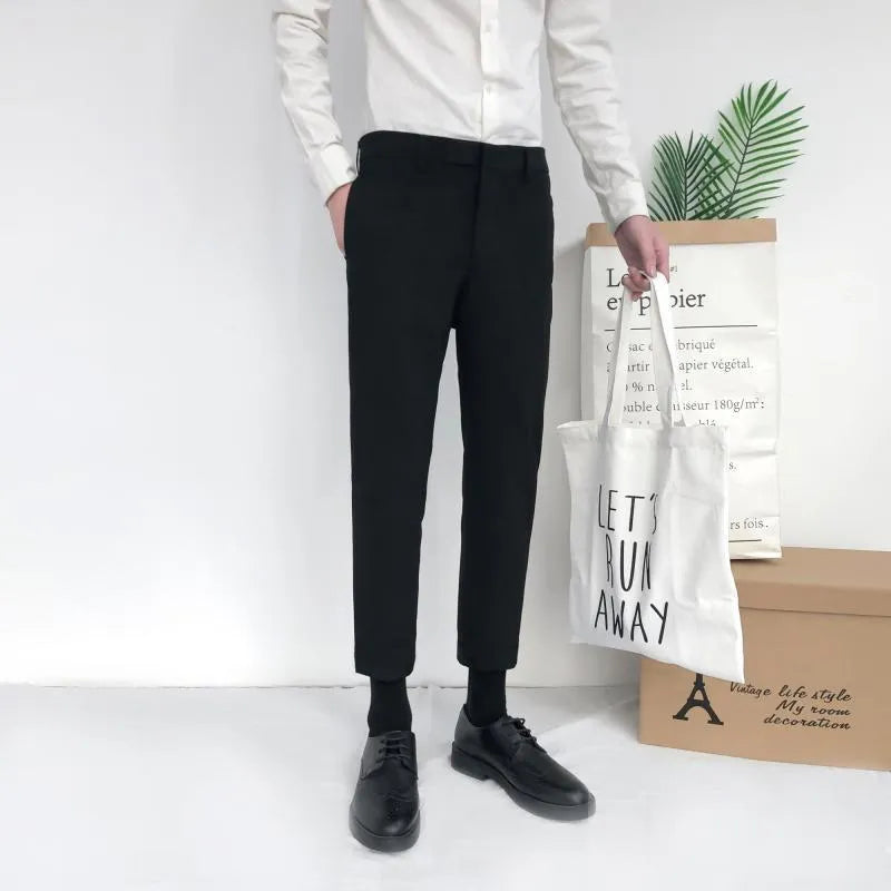 Men's straight-leg cotton trousers in khaki with drawstring waist, Korean-style fold craft, available in sizes 28-34