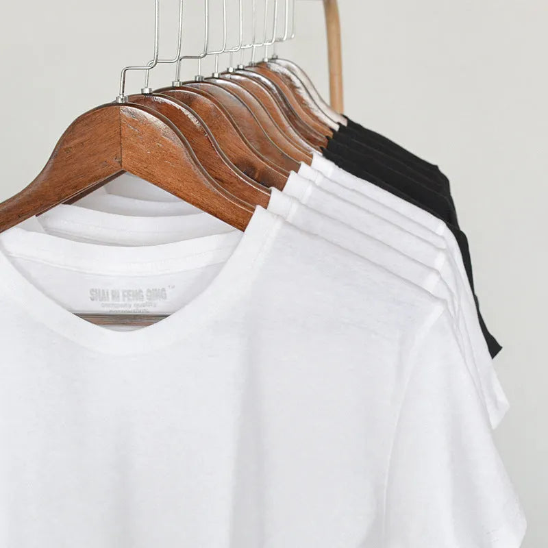 Men's solid colour combed cotton t-shirt with round neck and short sleeves