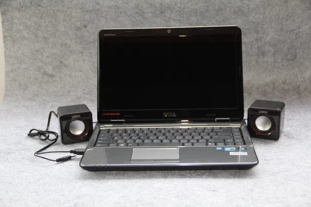 Black small square 2.0 USB-powered computer speaker for desktop audio enhancement
