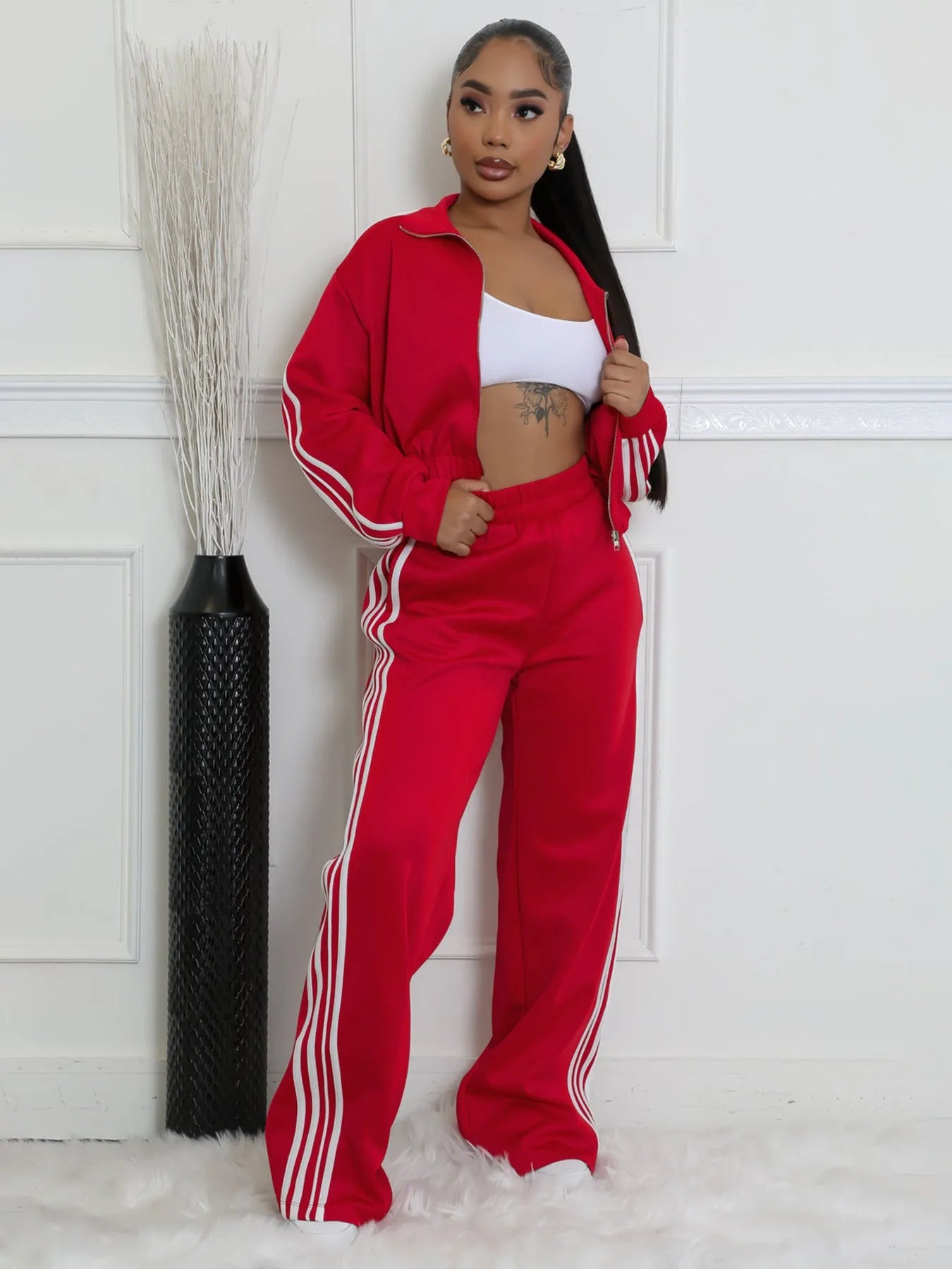 Men's striped polyester suit two-piece set with zipper sweater and trousers in street hipster style