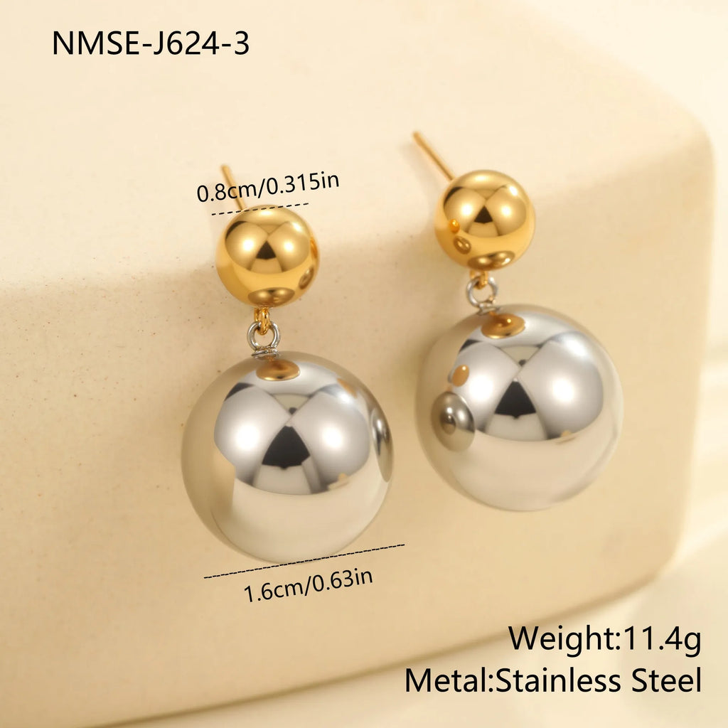 Women's geometric ear studs with round beads in NMSE-J624-3 colour-block finish