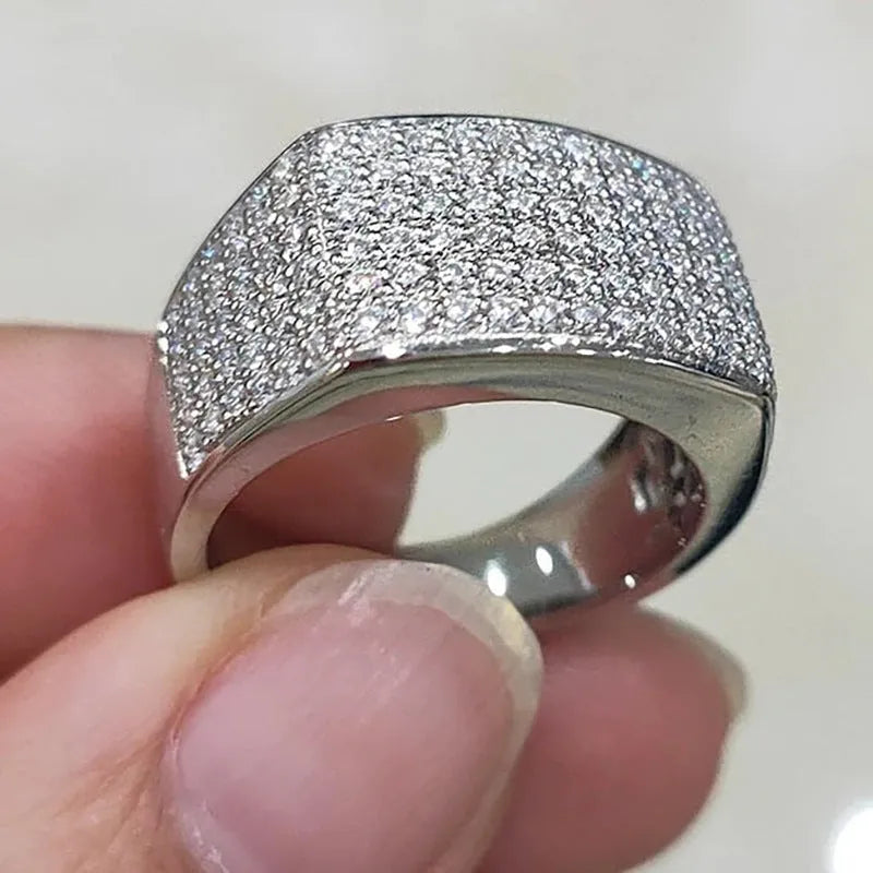 Micro-inlaid starry index finger ring in copper with white gold colour and zircon stones
